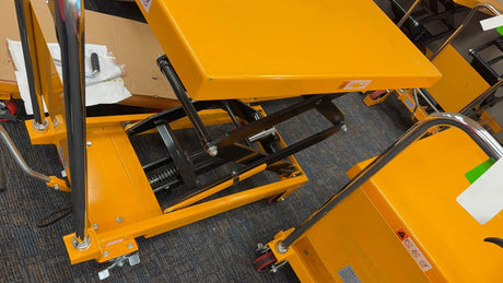 Pre-owned Premium Used SPS350 Double Scissor Lift Table 770 lbs Cap, 37.4" lifting height-283871