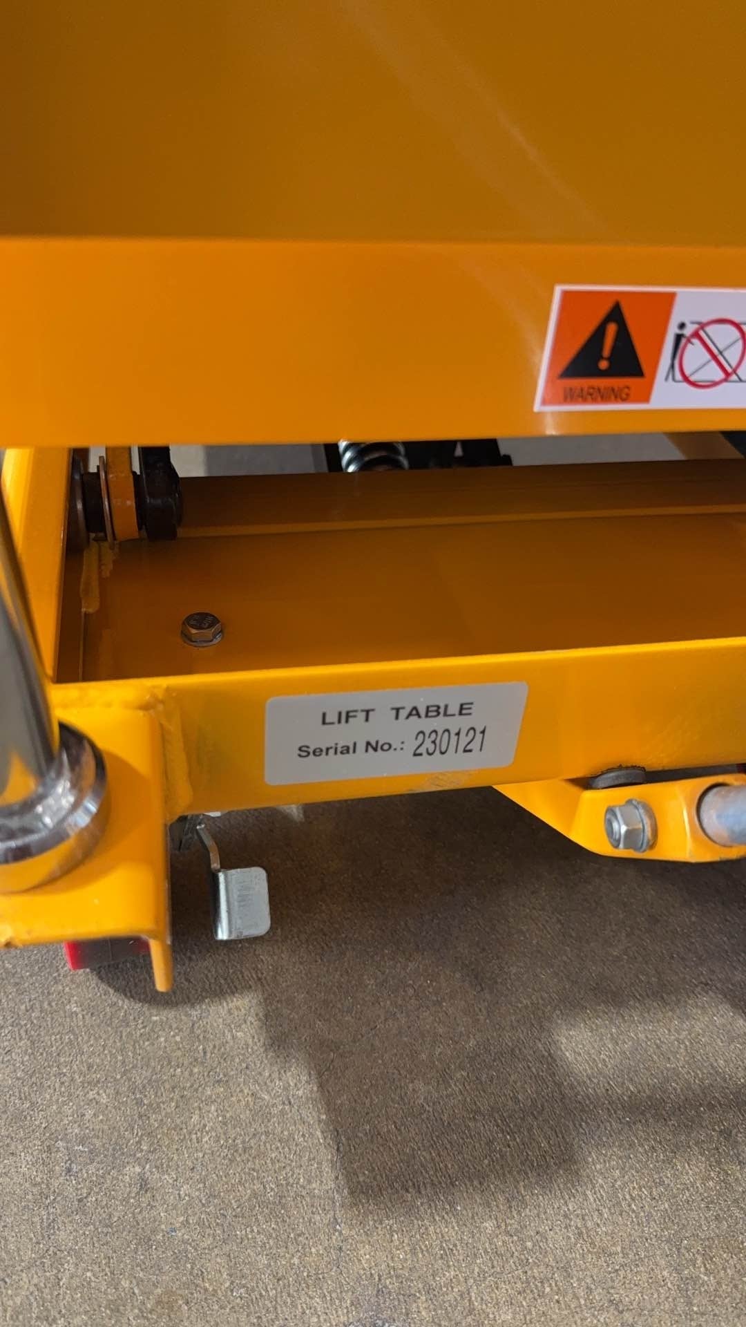 Pre-owned Regular Used SPS350 Double Scissor Lift Table 770 lbs Cap, 37.4" lifting height-230121