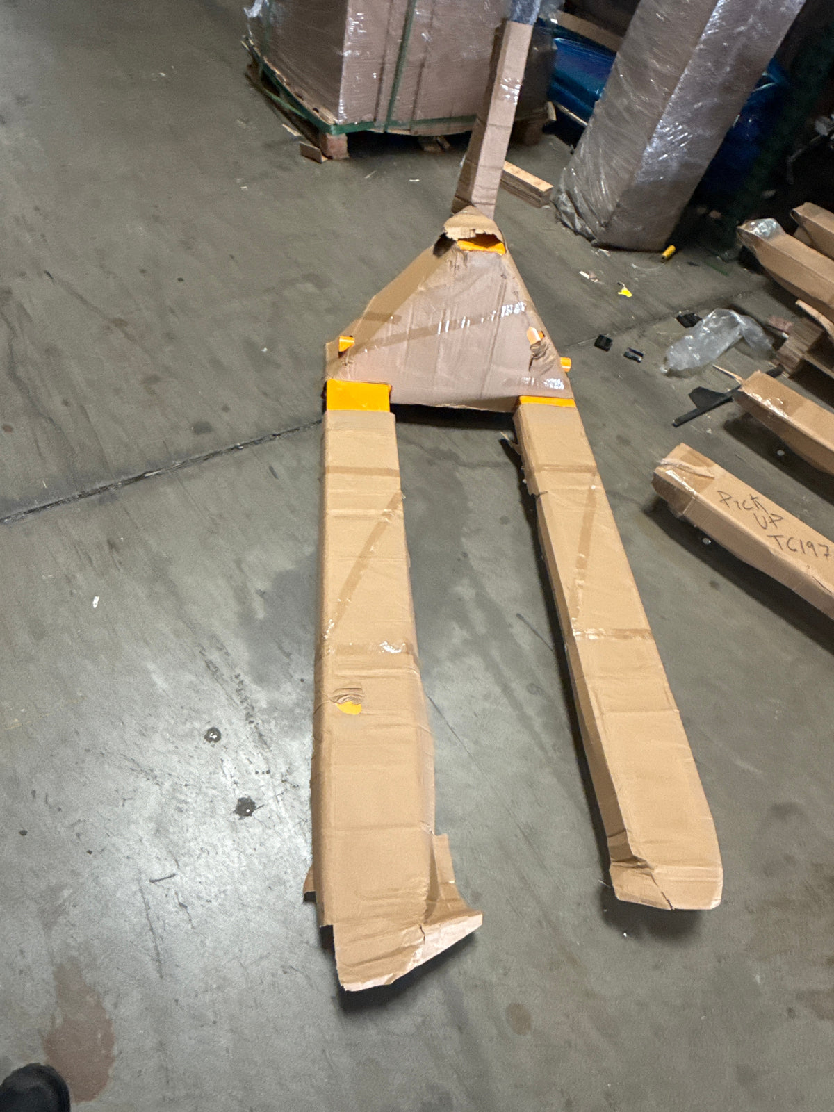 Pre-owned Premium Used BF-III-2(NYLON) 5,500 lb Hydraulic Pallet Jack – Wide Forks & Nylon Wheels, 48" x 27"-260002185