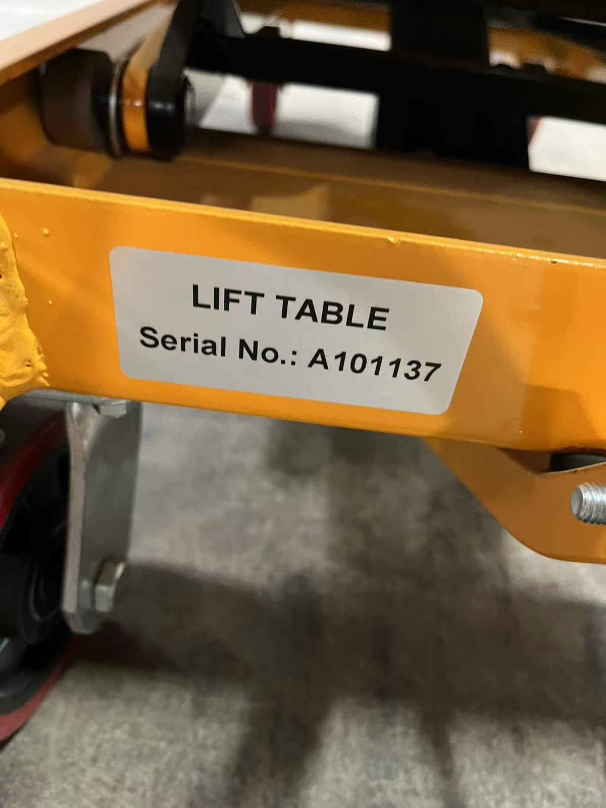 Pre-owned Regular Used SPS350 Double Scissor Lift Table 770 lbs Cap, 37.4" lifting height-A101137