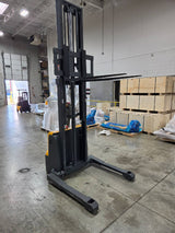 Pre-owned Premium Used CTD15R-E-118 – 3,300 lb Electric Stacker, 118" Lift, Straddle Legs, Adjustable Forks-21110322