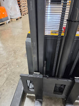 Pre-owned Premium Used CTD15R-E-118 – 3,300 lb Electric Stacker, 118" Lift, Straddle Legs, Adjustable Forks-21110322